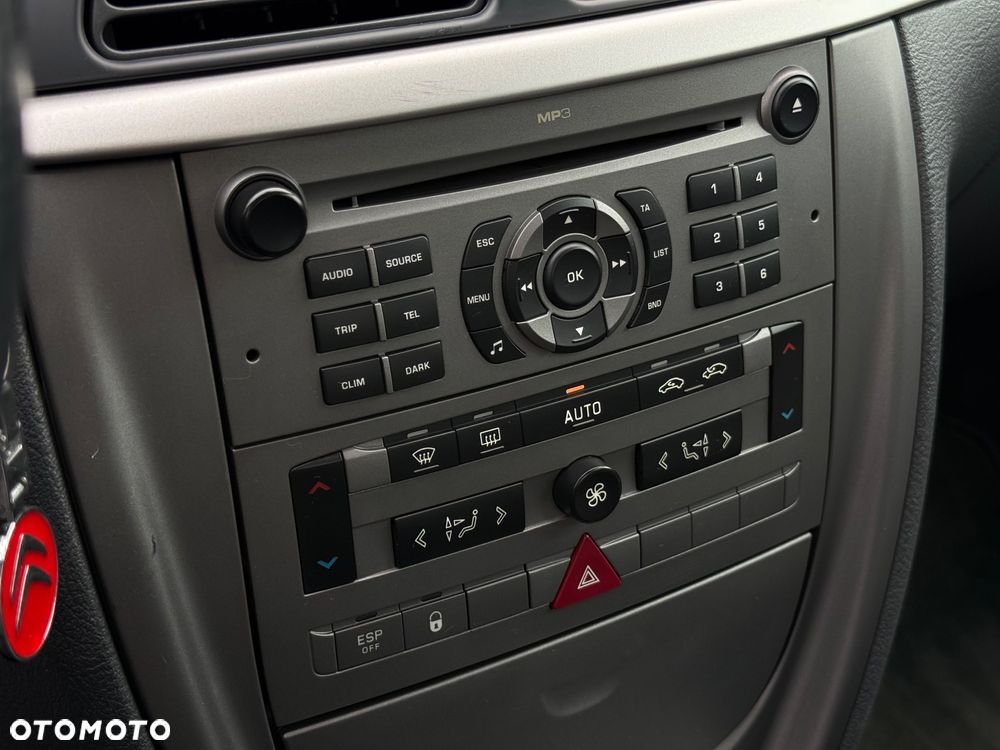 Citroën C5 II 1.8i 16V - 17