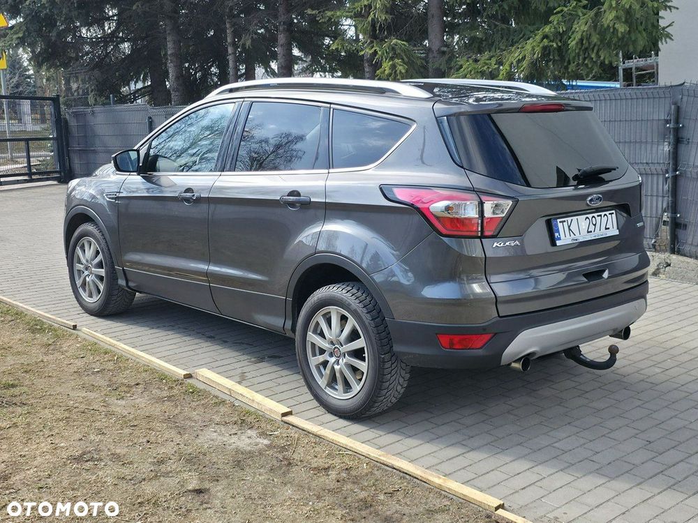 Ford Kuga - 4