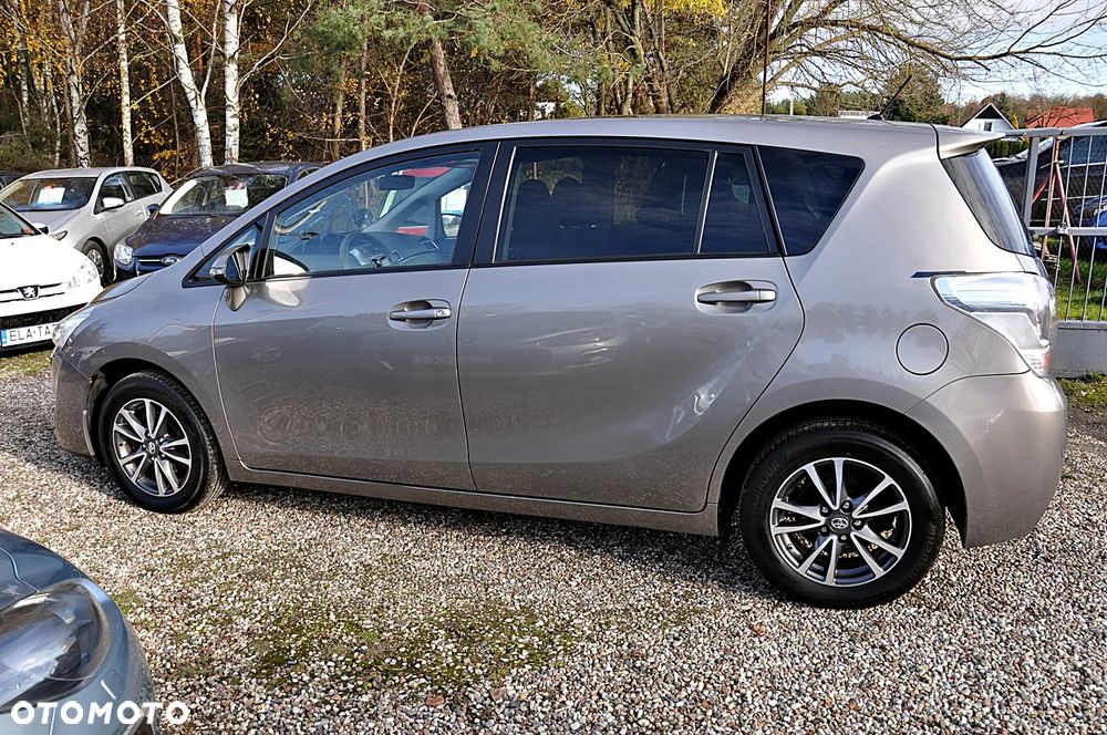 Toyota Verso 1.8 Premium - 7