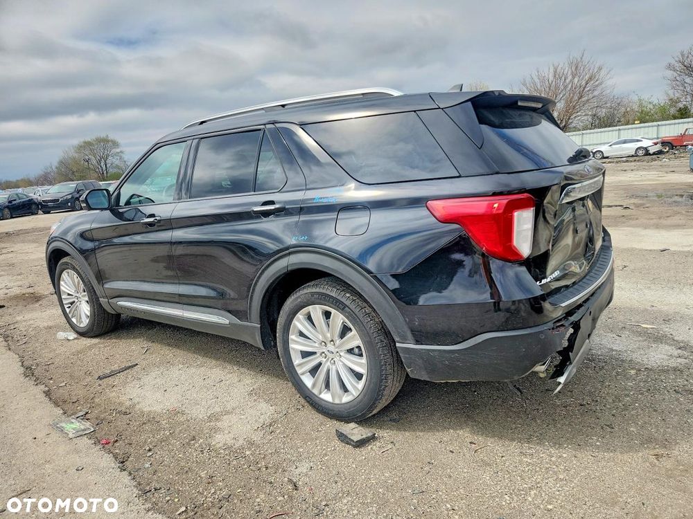 Ford Explorer - 3