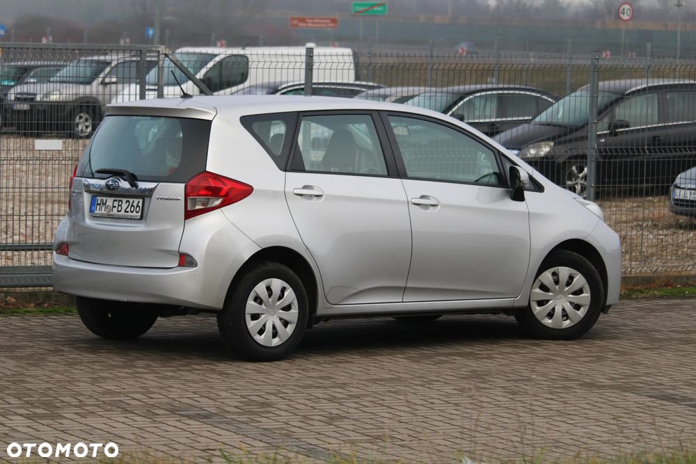 Subaru Trezia - 11