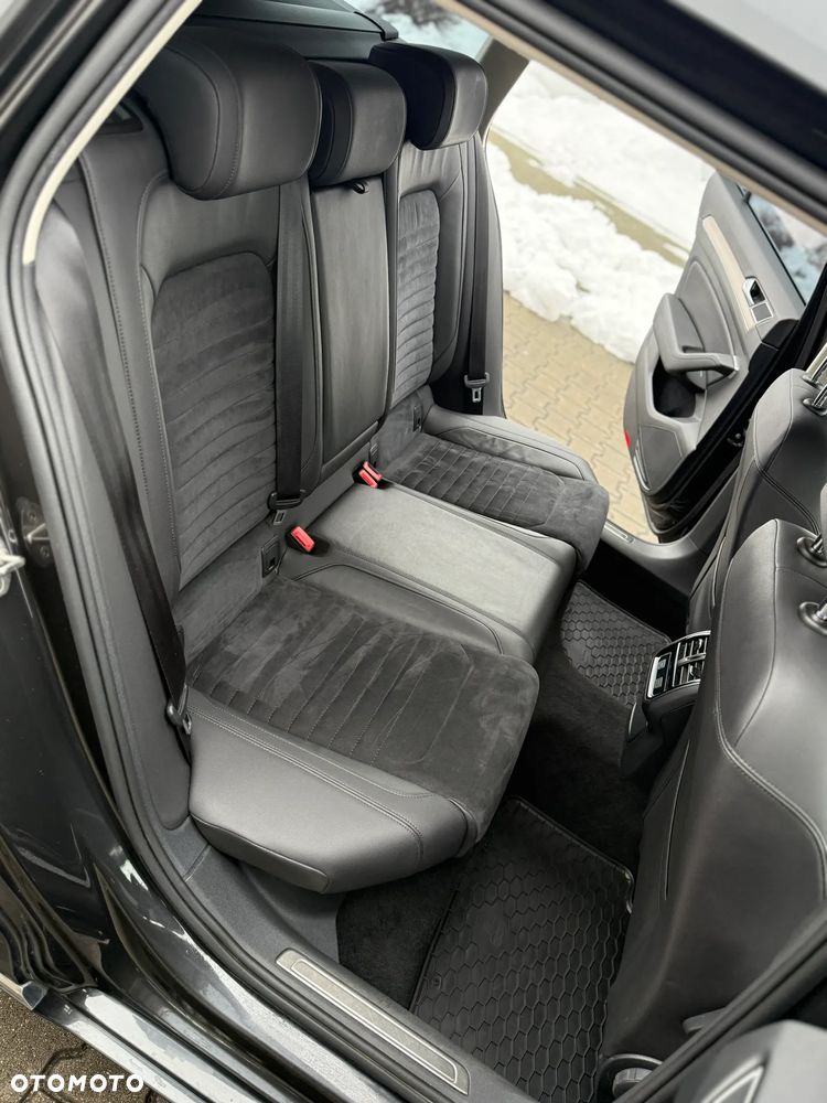 Volkswagen Passat Variant 2.0 TDI SCR DSG Highline - 6