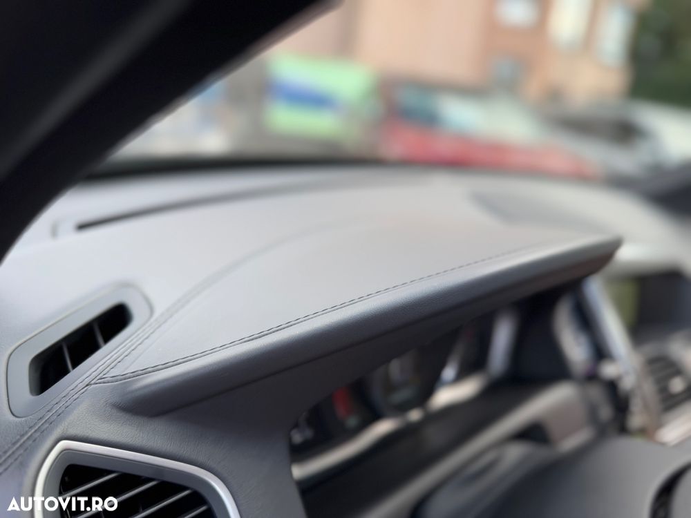 Volvo XC 60 D5 AWD Geartronic Linje Inscription - 38