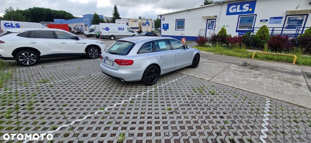 Audi A4 Avant 3.0 TDI DPF quattro S tronic Ambition - 3