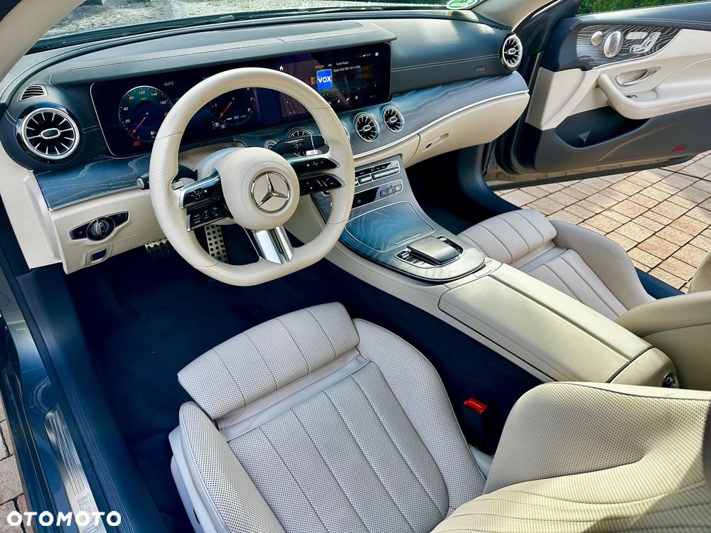 Mercedes-Benz Klasa E 300 AMG - 8