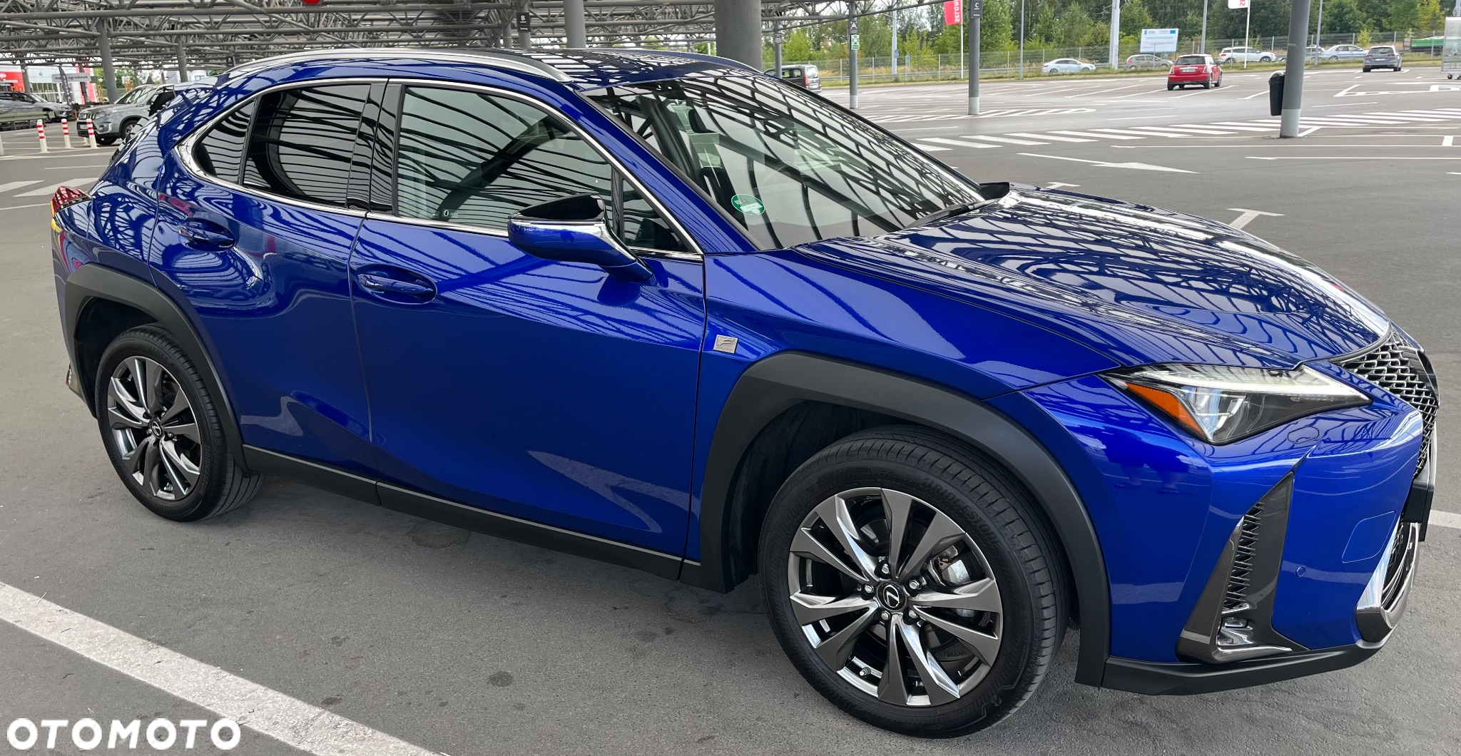 Lexus UX 250h (E-FOUR) F SPORT - 26