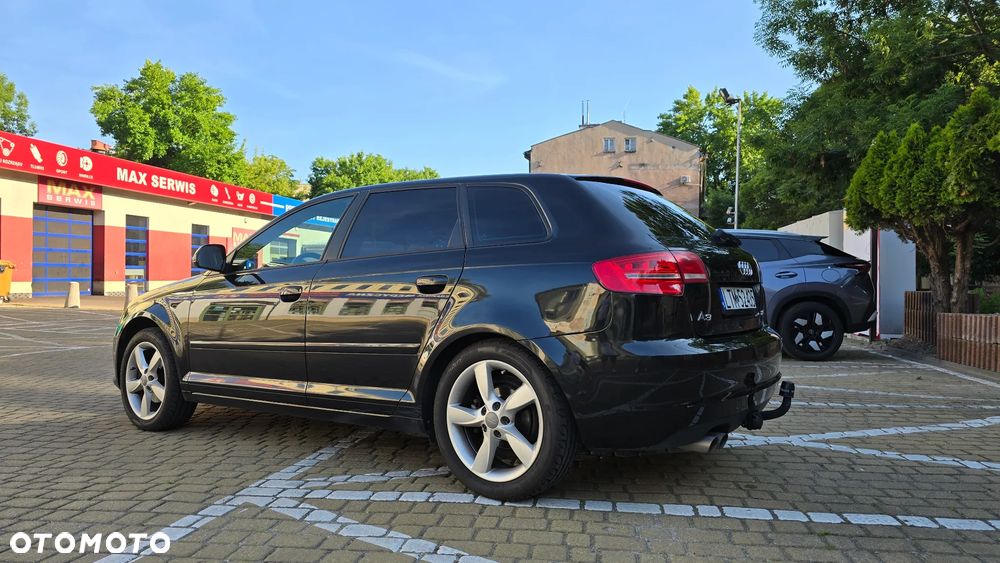 Audi A3 Sportback - 6