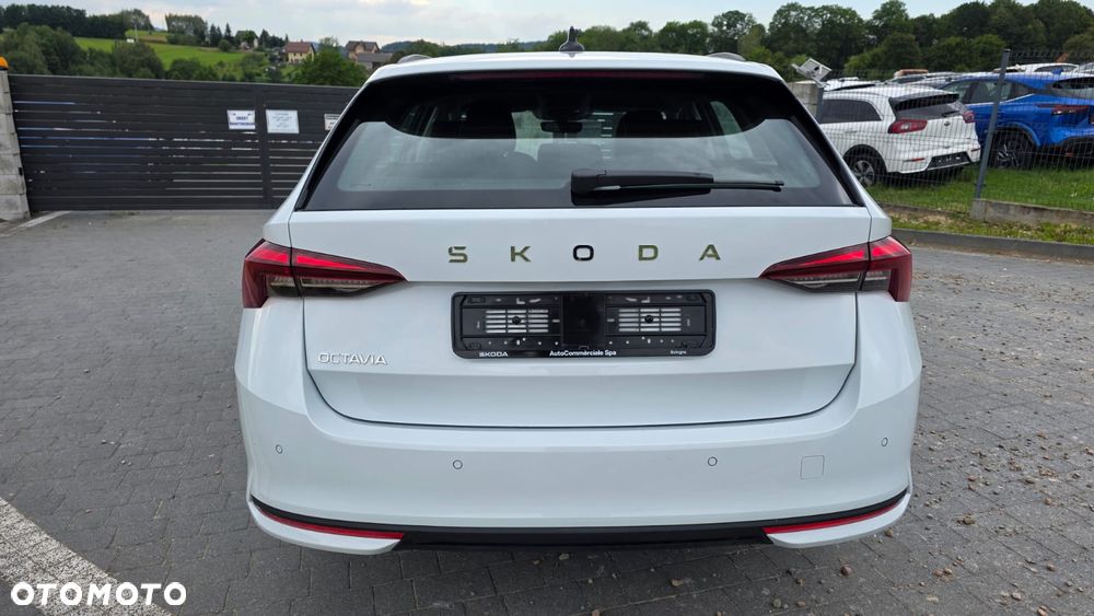Skoda Octavia 2.0 TDI Ambition DSG - 5