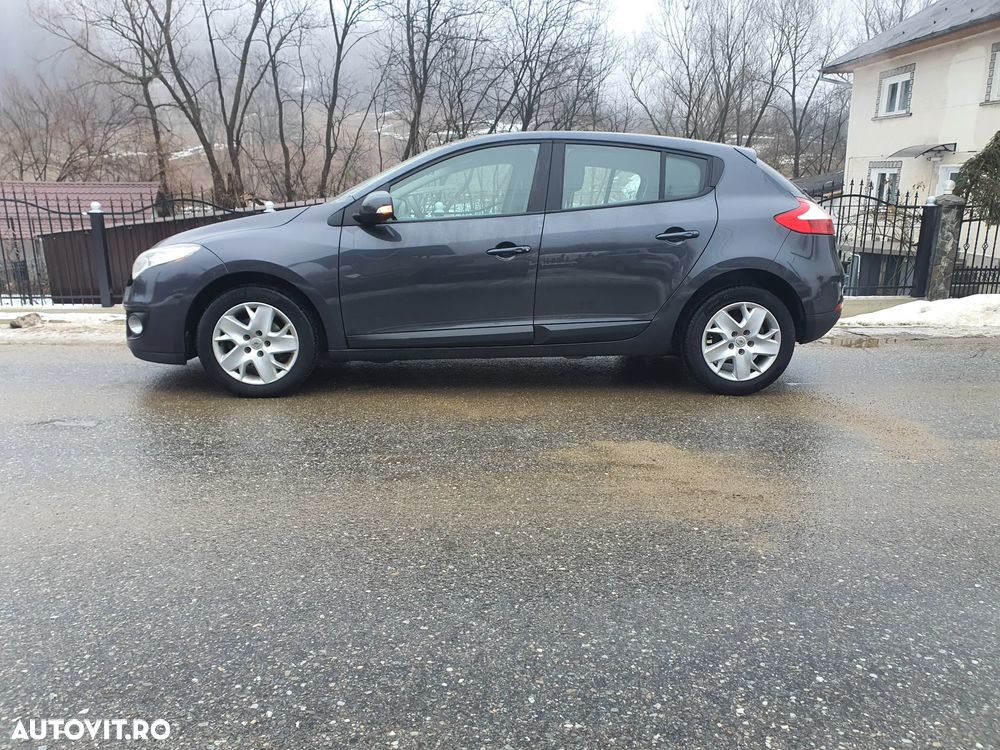 Renault Megane ENERGY dCi 110 Start & Stop Dynamique - 2