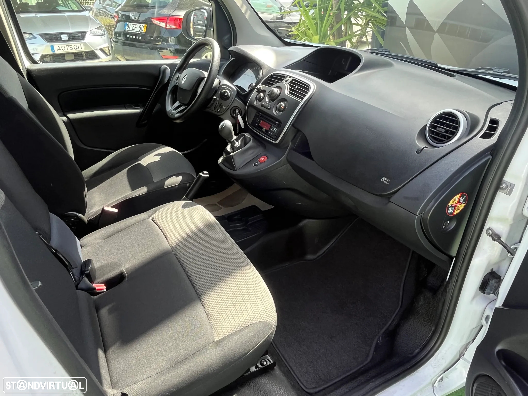 Renault Kangoo  Fase II Maxi Business 95hp 3L - 18