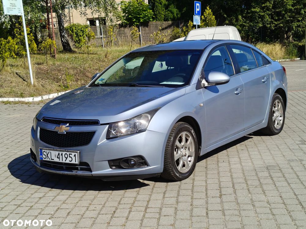 Chevrolet Cruze 2.0 LS - 2