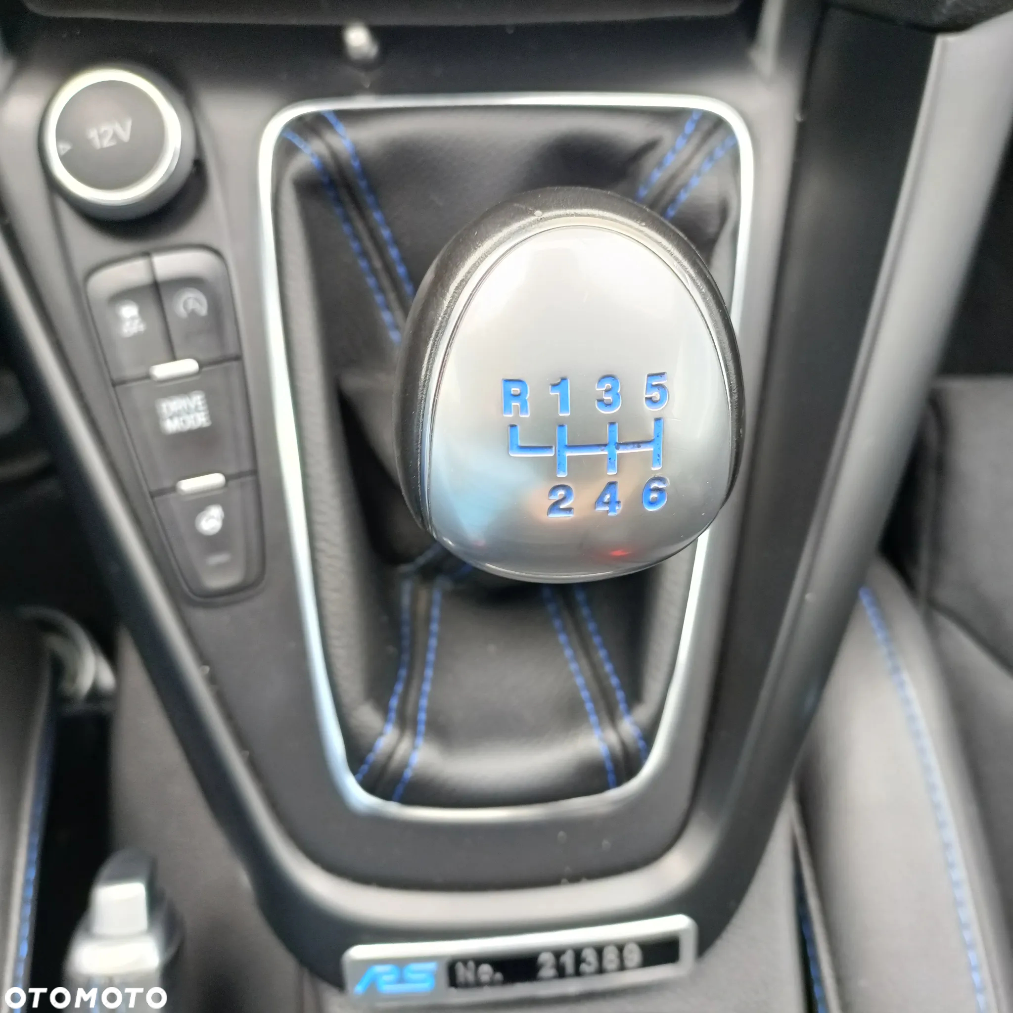 Ford Focus 2.3 EcoBoost RS - 35
