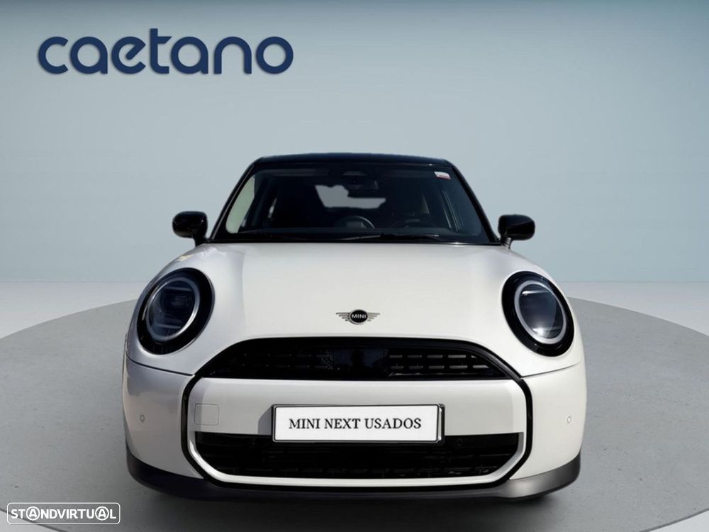 MINI 5 Portas Cooper Auto - 2