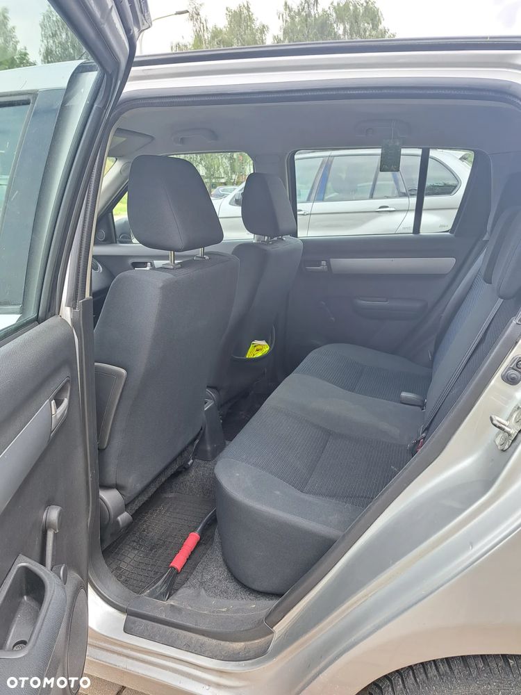 Suzuki Swift 1.5 GLX / Comfort - 8