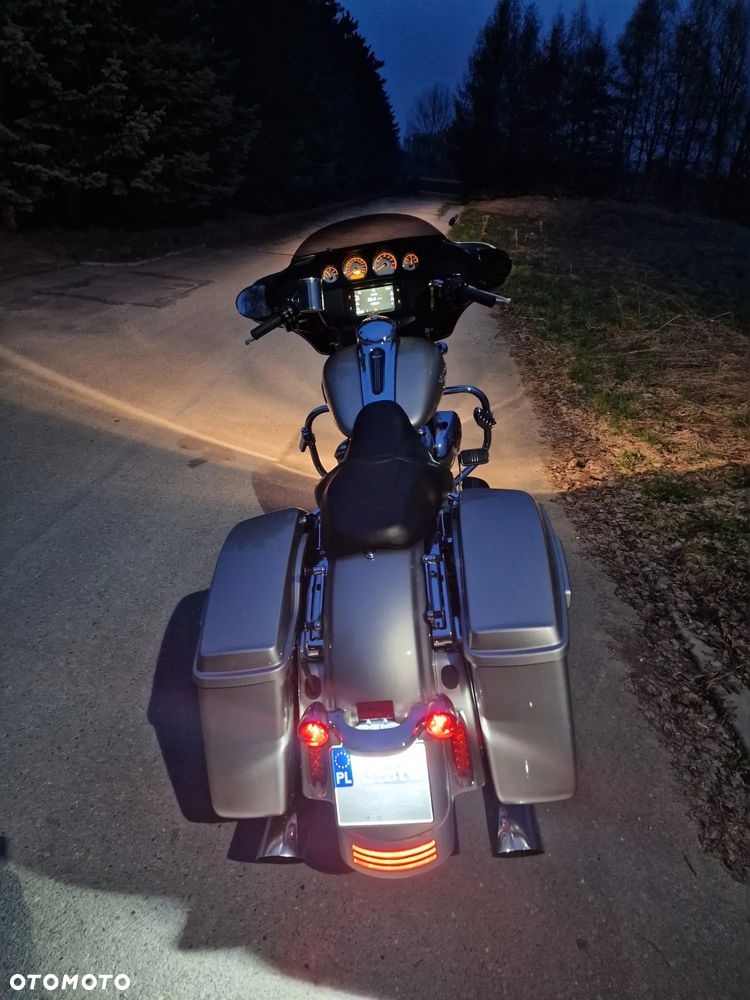 Harley-Davidson Touring Street Glide - 5