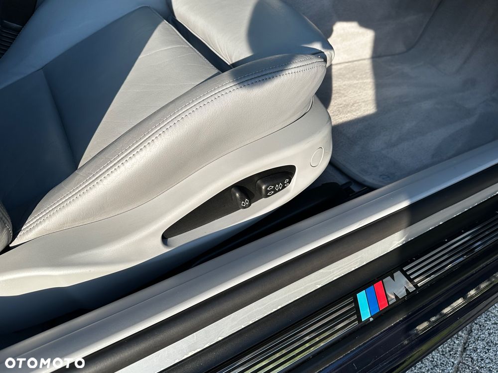 BMW Seria 3 330 Ci Edition Sport - 37