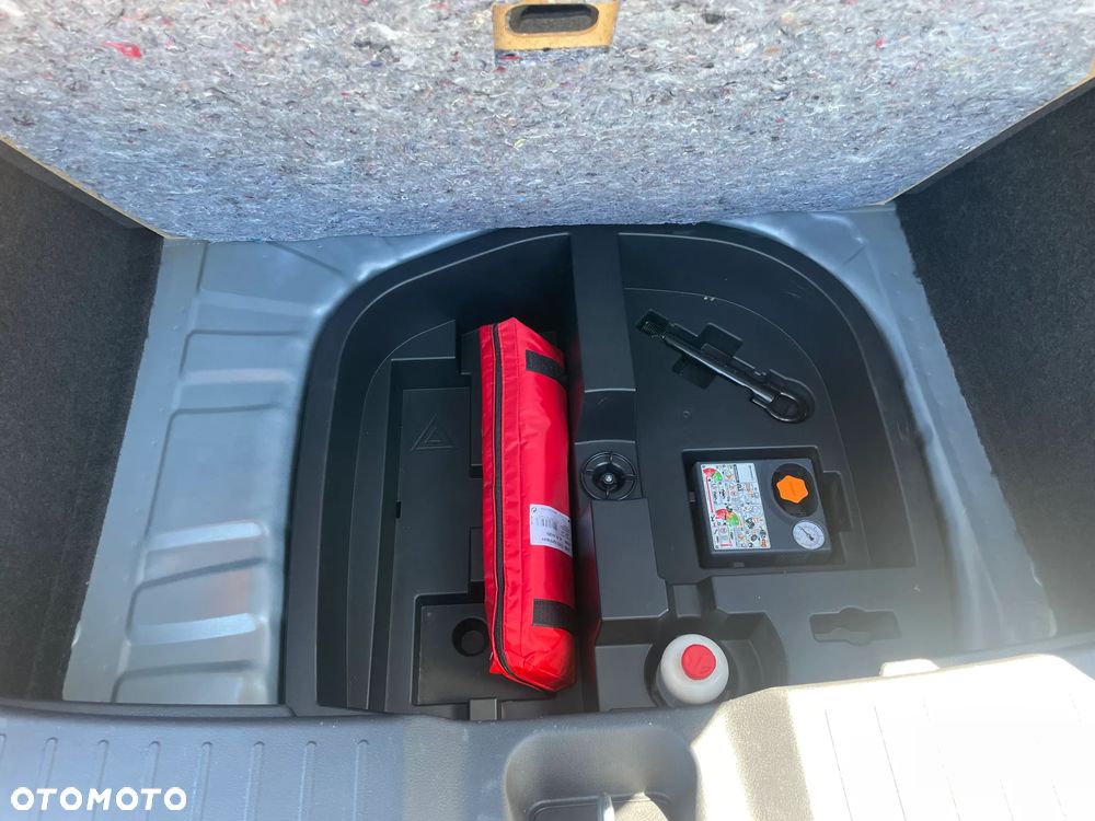 Nissan Juke 1.0 DIG-T Acenta - 9