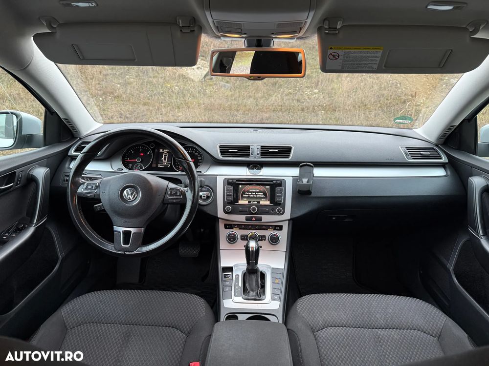 Volkswagen Passat 2.0 Blue TDI DSG SCR Comfortline - 9