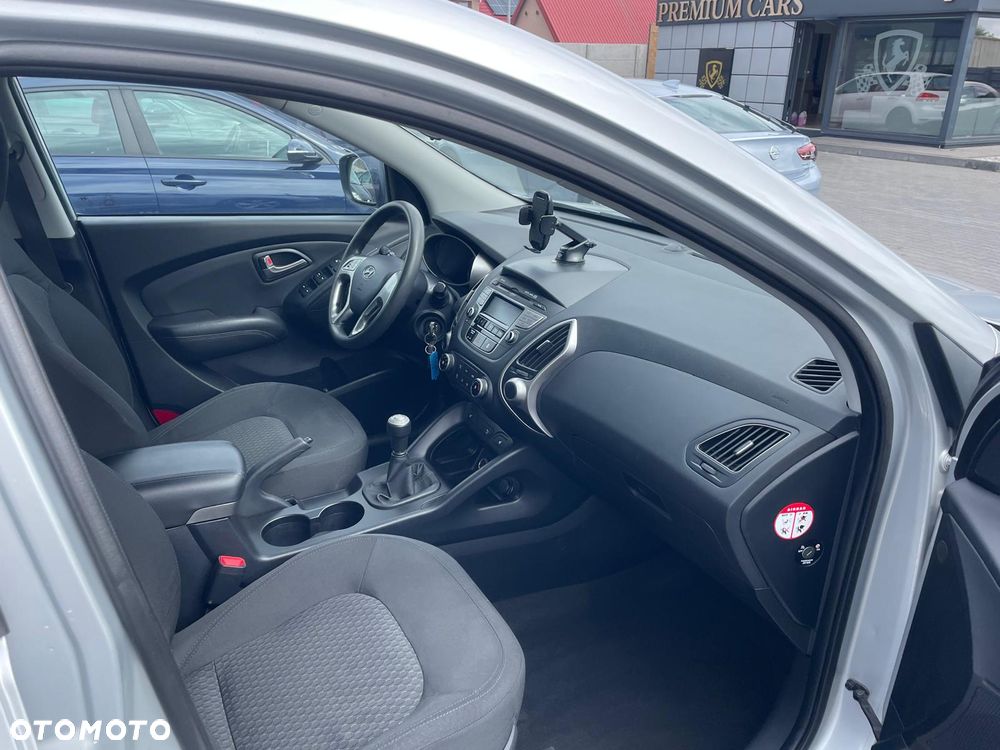 Hyundai ix35 2.0 2WD Style - 17