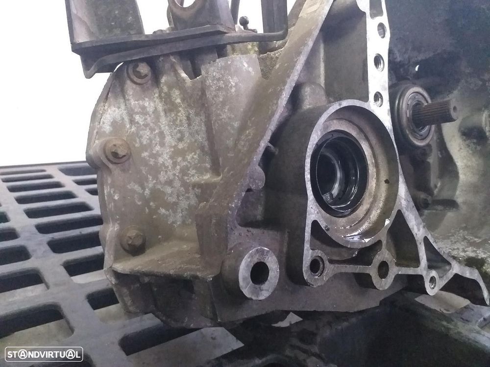 CAIXA VELOCIDADES NISSAN MICRA III 2003 - 2