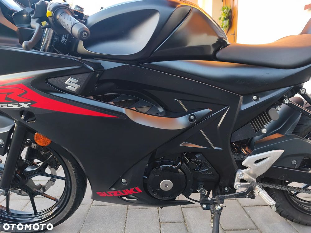 Suzuki GSX-R - 18