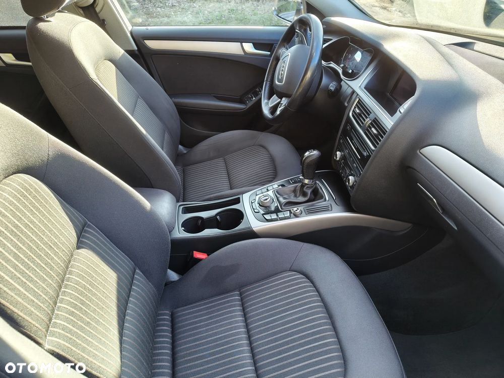 Audi A4 Avant 2.0 TDI ultra DPF Ambiente - 12