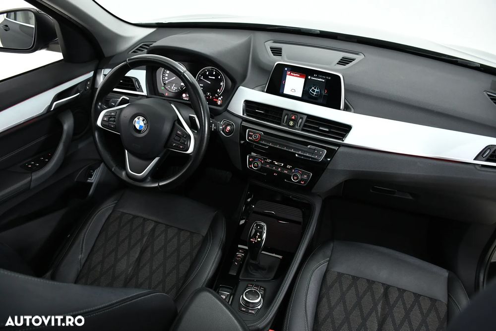 BMW X1 sDrive18d Aut. Sport Line - 12