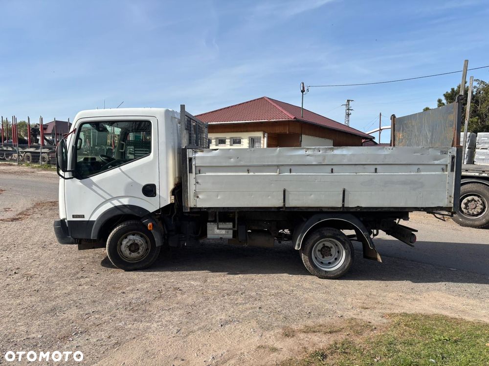 Nissan Cabstar - 9