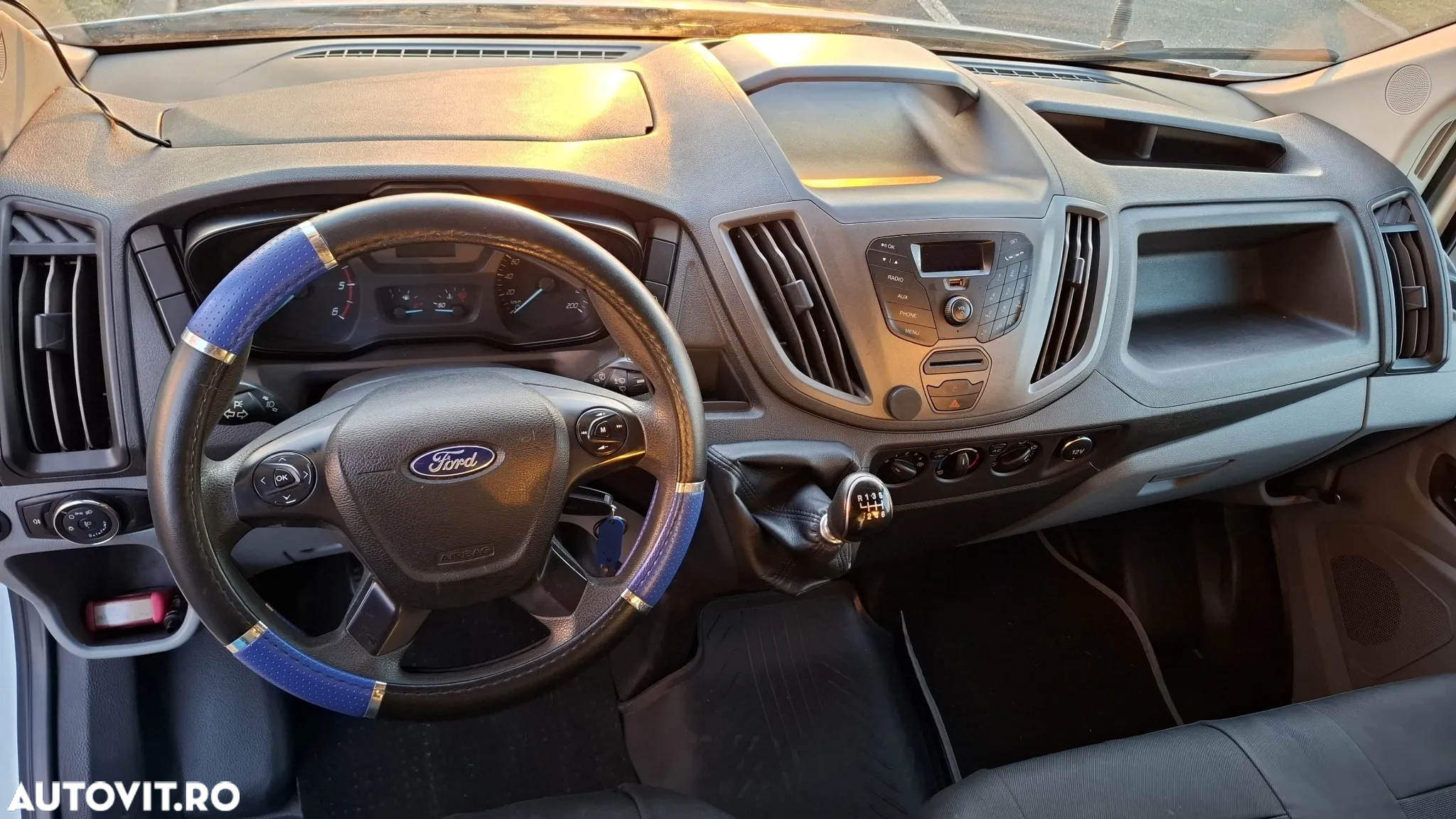 Ford Transit - 16