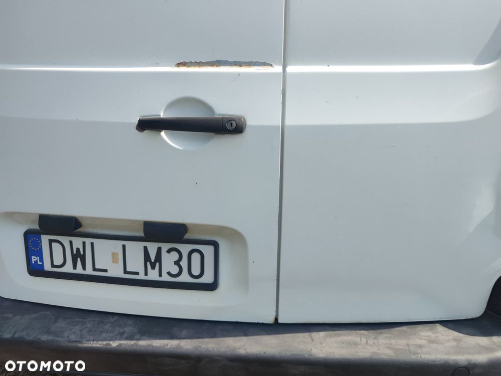 Citroën BERLINGO II - 17