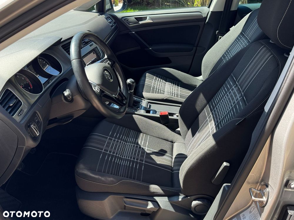 Volkswagen Golf 1.4 TSI BlueMotion Technology Lounge - 17