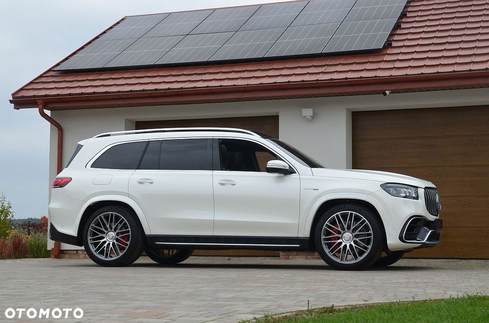 Mercedes-Benz GLS - 12