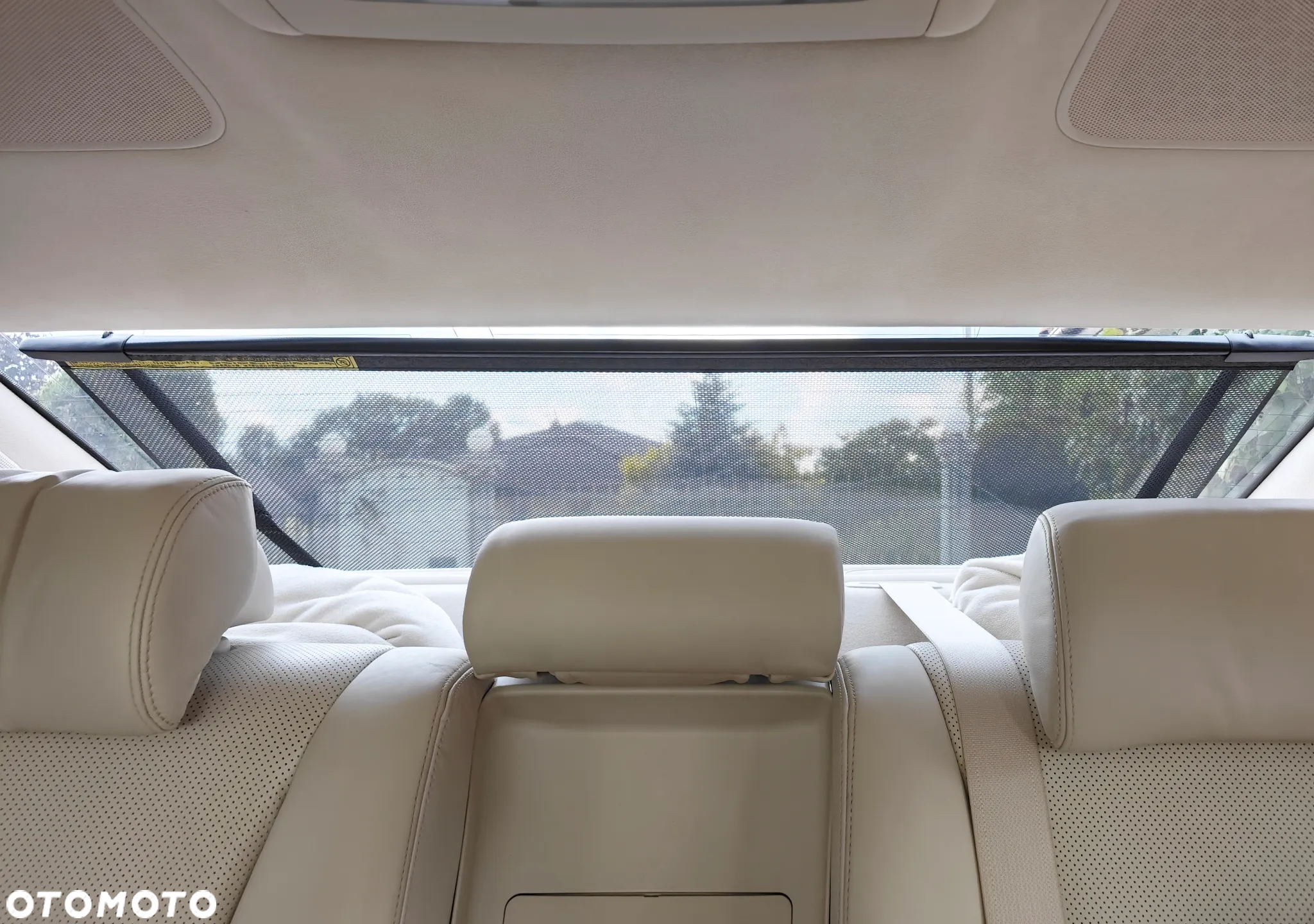 Lexus LS 600h L Superior - 27
