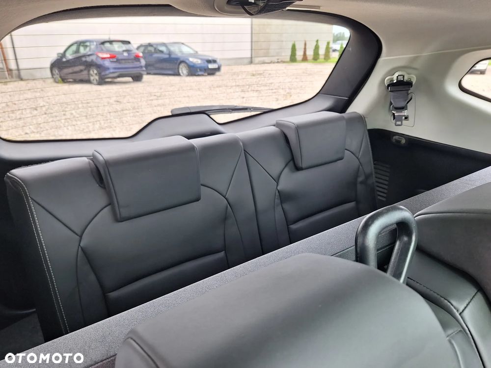 Nissan Qashqai 2.0 4 x 4 tekna - 19
