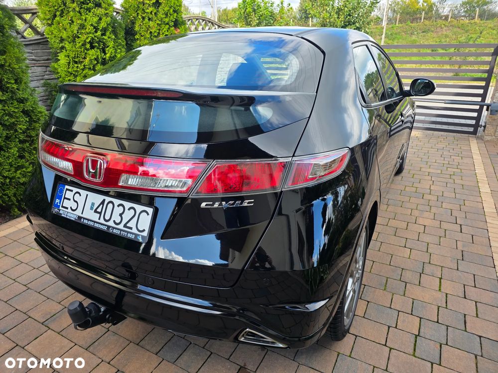 Honda Civic 1.8i-VTEC Sport - 38
