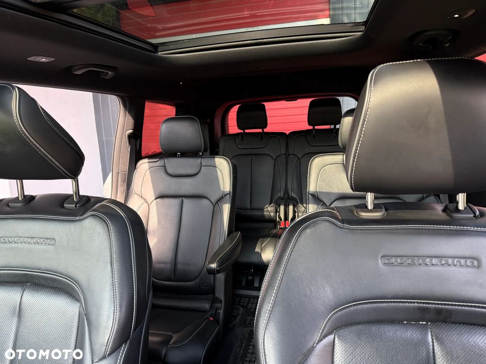 Jeep Grand Cherokee - 19