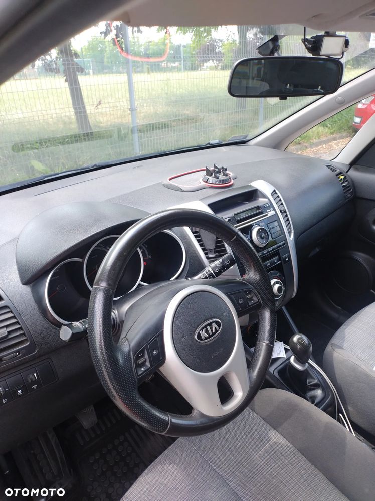 Kia Venga 1.6 M - 6
