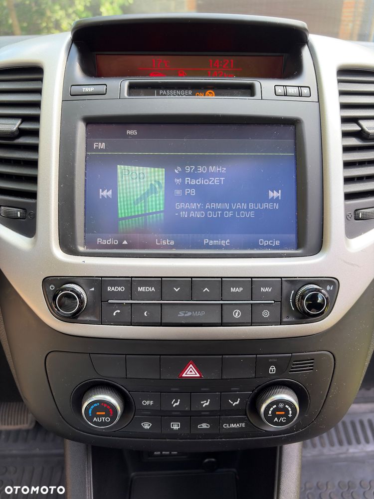 Kia Venga 1.6 L - 9