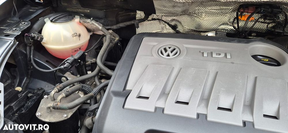 Volkswagen Sharan - 36