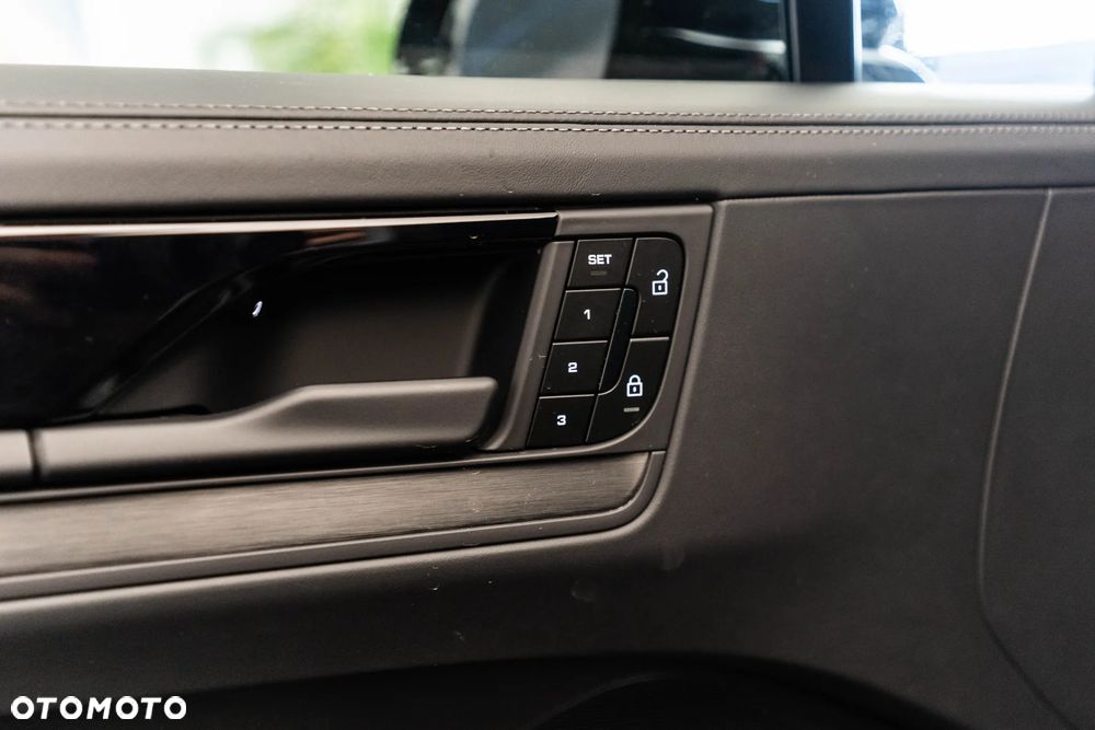 Porsche Cayenne Black Edition - 29