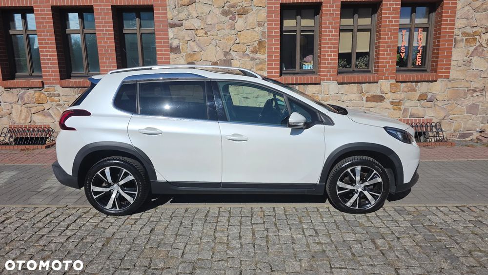 Peugeot 2008 - 3