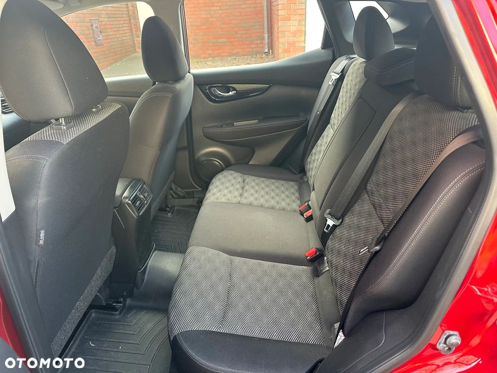 Nissan Qashqai - 14