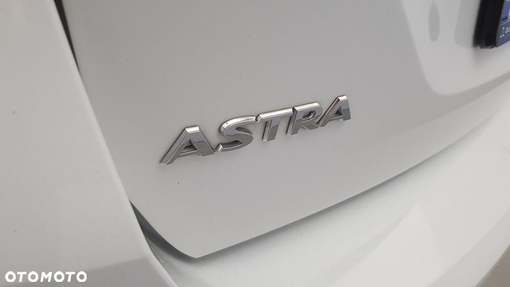 Opel Astra - 18
