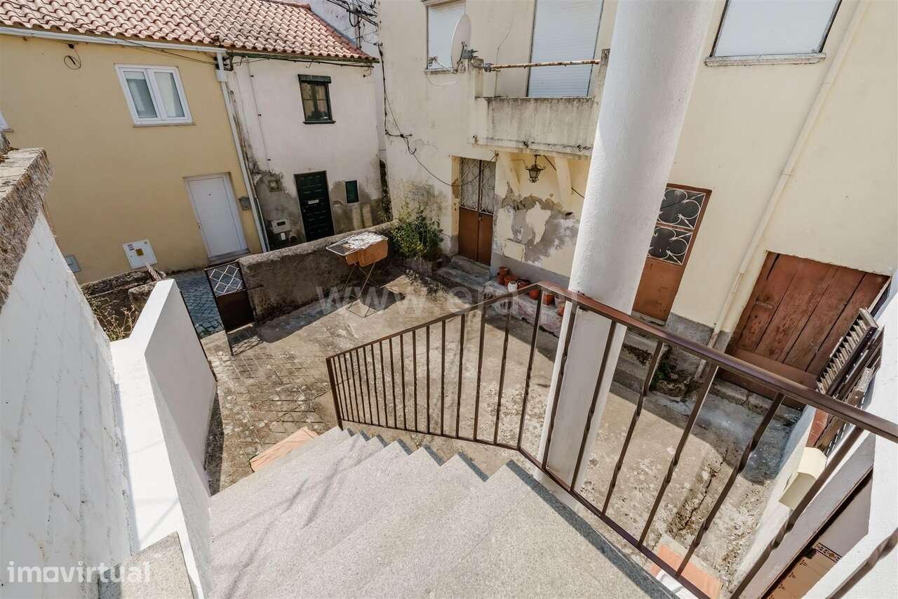 Moradia T1 / Seia, Seia, São Romão e Lapa dos Dinheiros - Grande imagem: 4/10