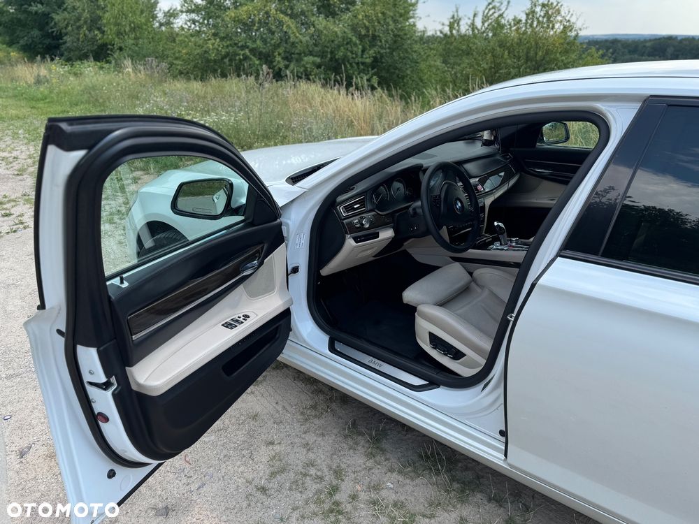 BMW Seria 7 740d - 6