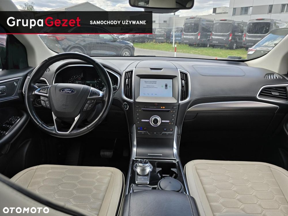 Ford Edge - 11