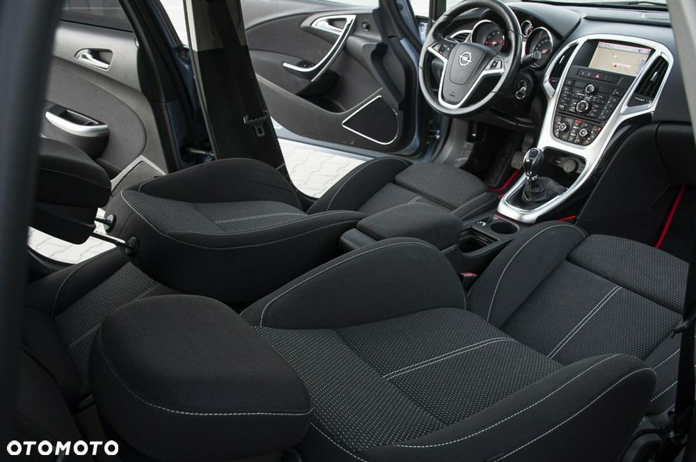 Opel Astra - 30
