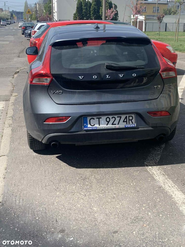 Volvo V40 T3 Base - 2