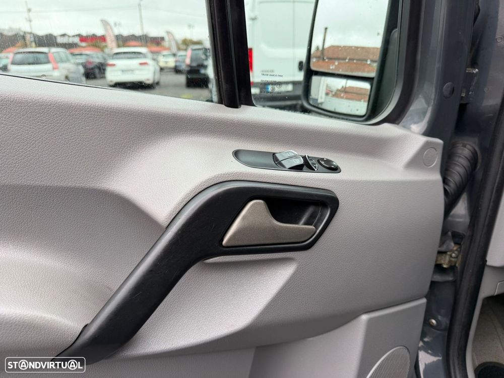 Mercedes-Benz Sprinter 213 CDI/32 - 24