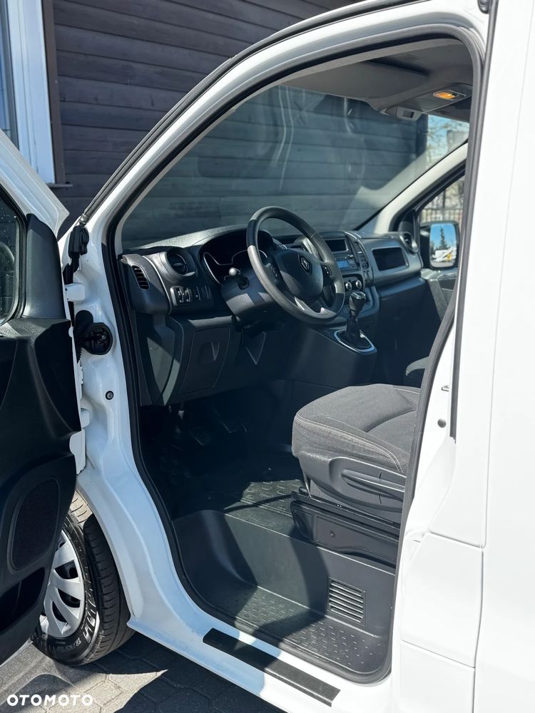 Renault TRAFIC - 21